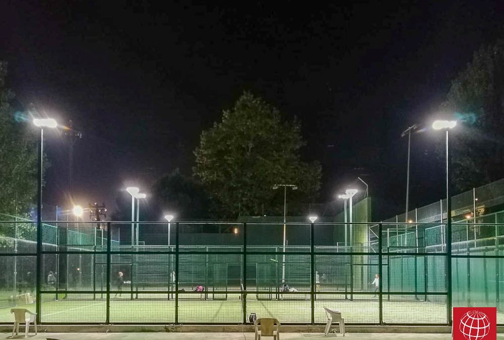 Club Tennis la Riera estrena iluminación LED