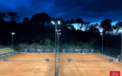 Instalación de iluminación LED en dos pistas de tierra batida del Club Esportiu Valldoreix
