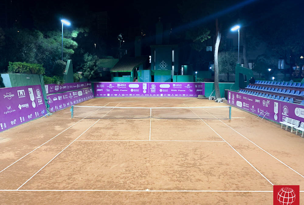 La pista de tenis central del Club Esportiu Hispano Francès ya cuenta con iluminación LED de Maxpeed by Enerluxe