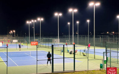 Club Tennis Mollerussa renueva la iluminación sus pistas de tenis con Maxpeed by Enerluxe