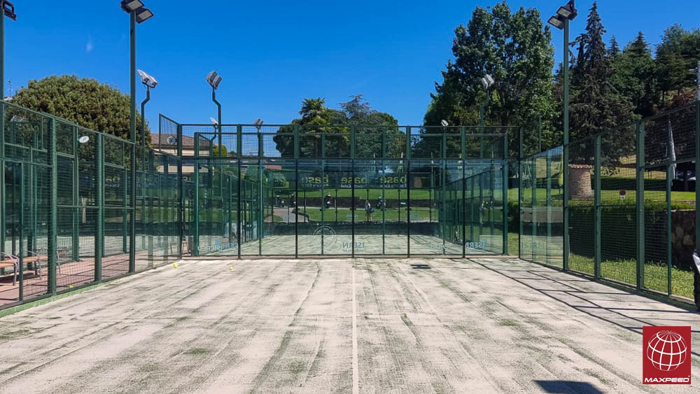 Club Tennis Vic elige el césped exclusivo Poliflex Pro verde de Maxpeed para la renovación de 4 de sus pistas de pádel