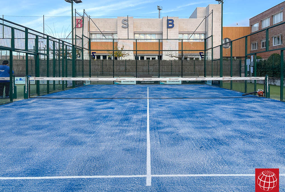 Club Esportiu Gran Via Mar renueva el césped de su pista de pádel nº7 con el Poliflex 12-28